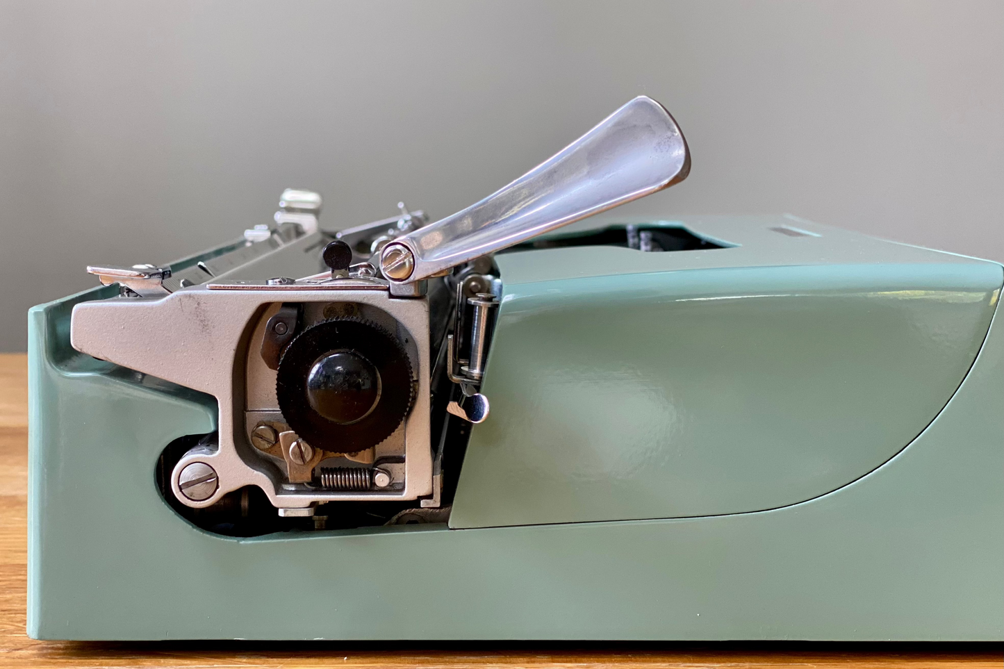 1960 Olivetti Lettera 22
