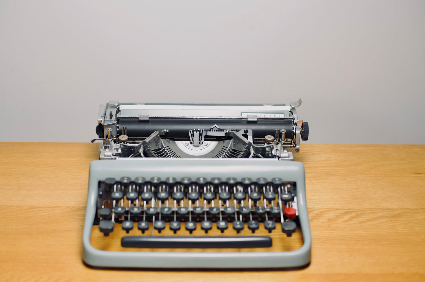 1963 Olivetti Lettera 22
