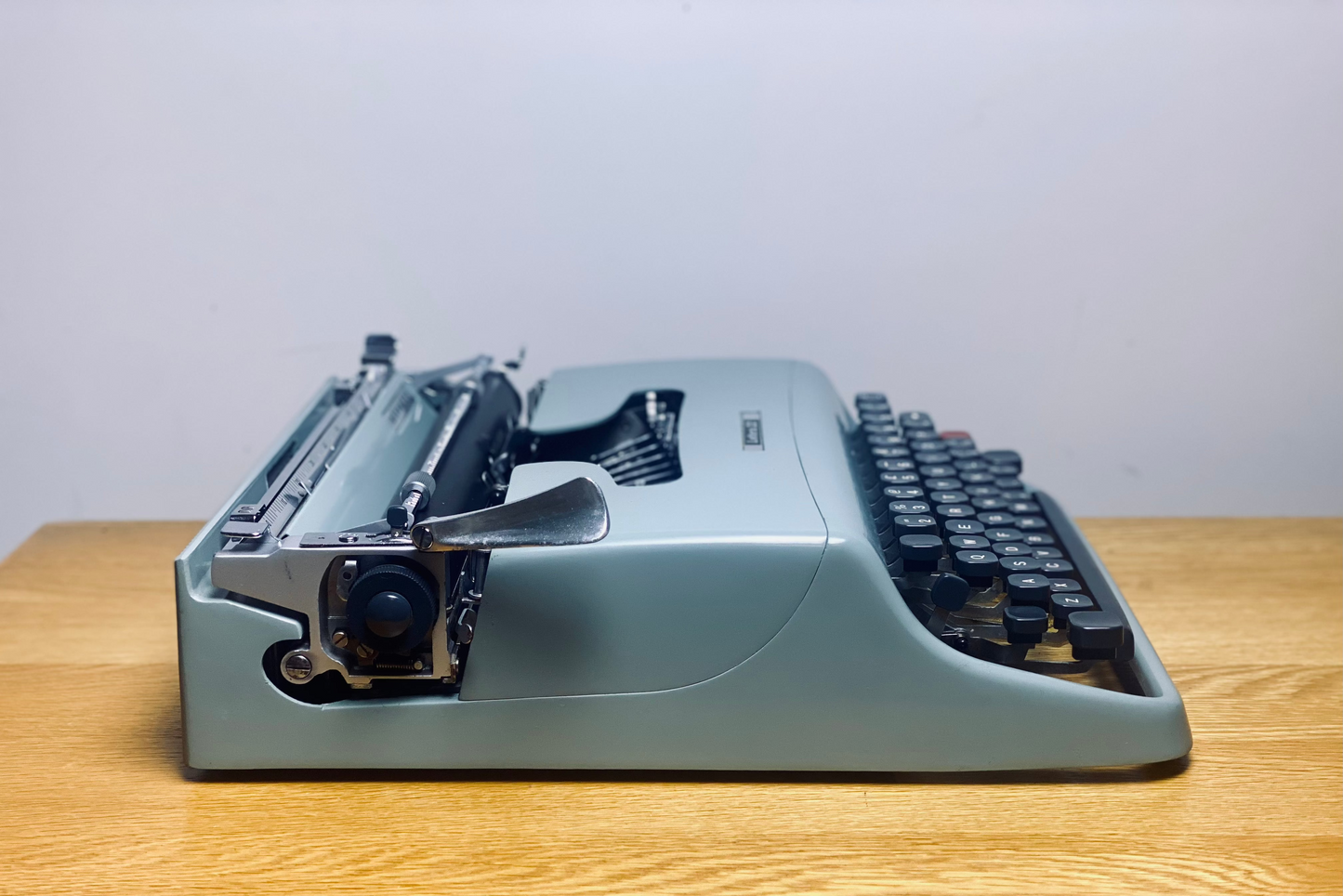 1963 Olivetti Lettera 22